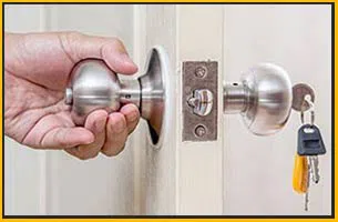 Phoenix Mobile Locksmith Phoenix, AZ 602-687-4450 Phoenix Mobile Locksmith Phoenix, AZ 602-687-4450 - 18-Unlock-Door